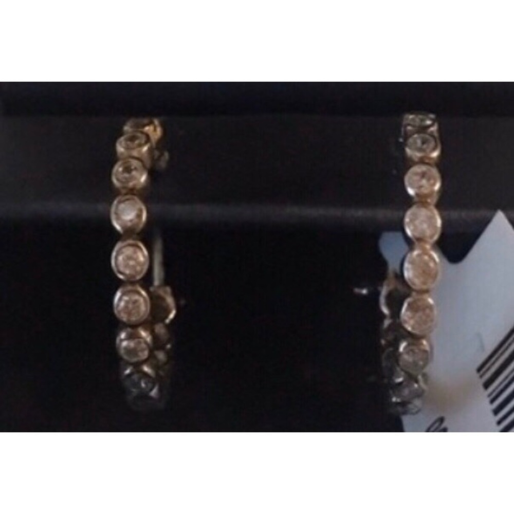 Gia Fiorella Sterling Silver CZ NWT hoop earrings